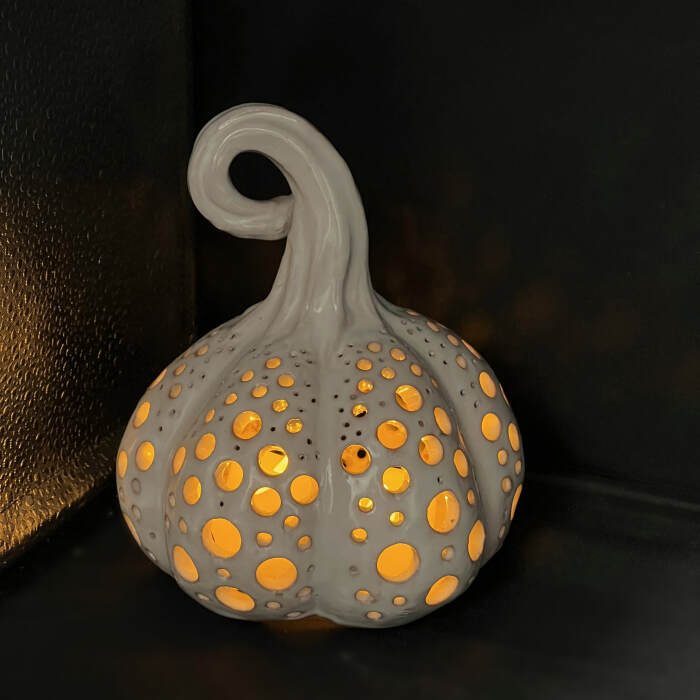 Pumpkin Luminaria Making (SHORTIE) WEDNESDAY EVENING begins 10.7